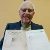 Frère Hugues avec son ordre de mobilisation / Marie-Lucie Walch
