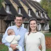 Olivia et Romain Fourdinier devant la future maison St-Joseph de Croisy-sur-Eure ©DR