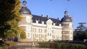 La façade du château de Serrant