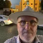 Benoit Lannoo devant cathédrale chaldéenne de Bagdad